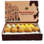 Box 500g - Kaju Katli, Besan Laddu, Khoya Kesar Barfi & Moong Dal Barfi