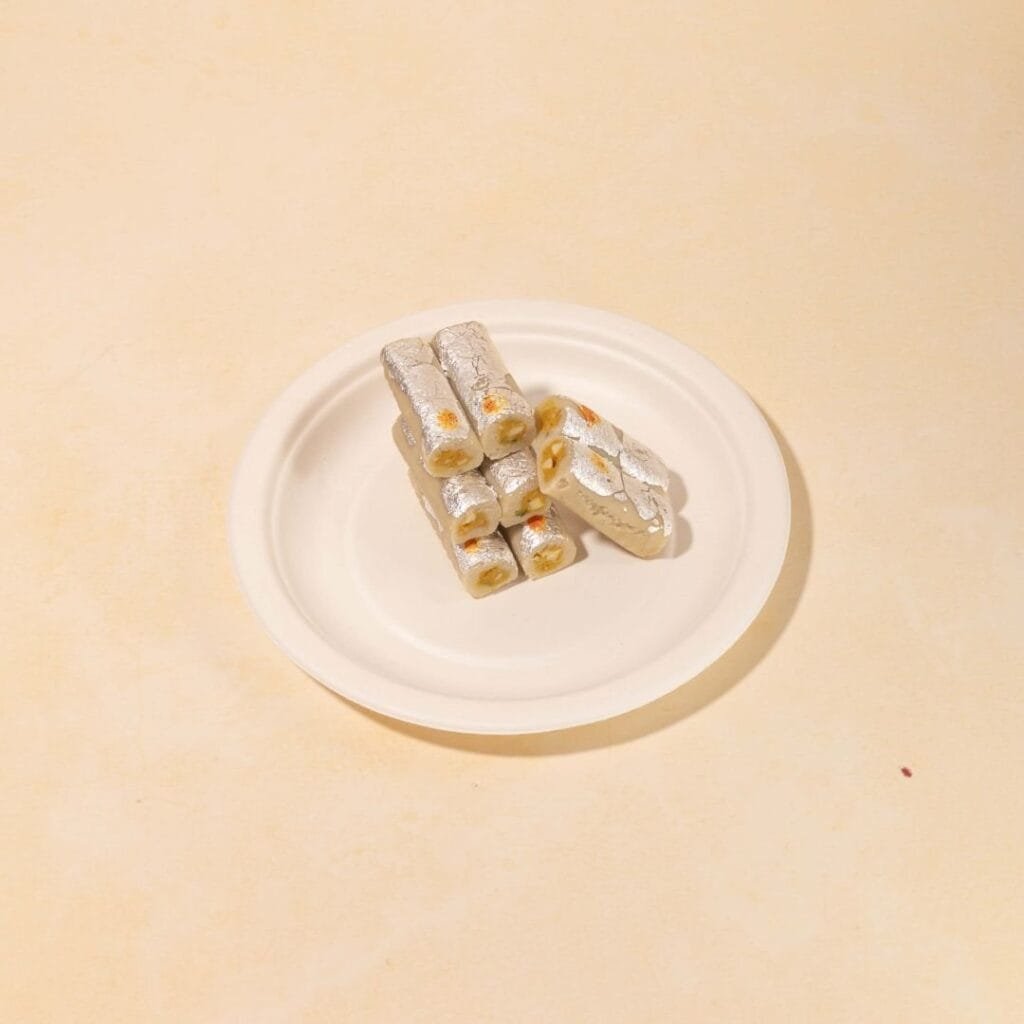 kaju roll